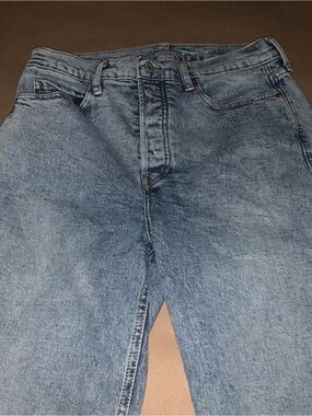Womens Old Navy Extra High Rise Jeans 10 Button Up Light Wash
